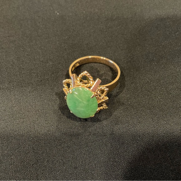 Ring, Nephrite Jade and 14k gold - Picture 4 of 14